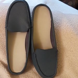 Ladies shoes